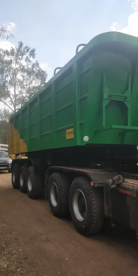 Tipping Trailer 2